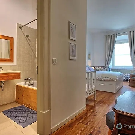 Portuguese Living Cathedral Magnific Appartement *